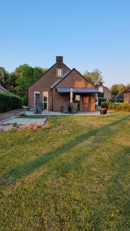Villa Vakantiewoning Maas En Waal 195 à Ewijk Extérieur photo